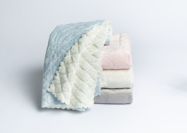 723 Nanas Quilted Plush Baby Blanket with Faux Sherpa Back 30