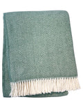 355 - Herringbone Plush Throw