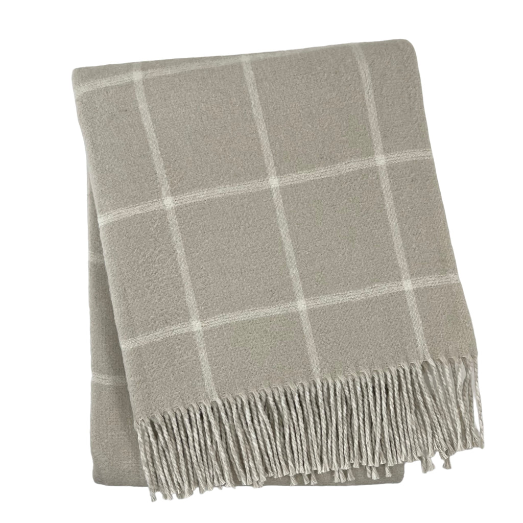 Double Face Cotton Window Pane Throw with Fringes – A Soft Idea